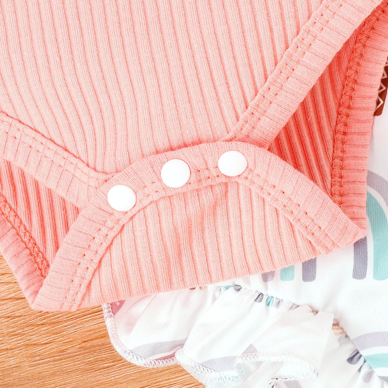 Printed Baby Bodysuit Shorts Suit